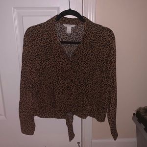 H&M Leopard Print Long Sleeve Blouse